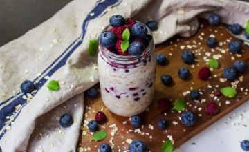 Blueberry overnight oats